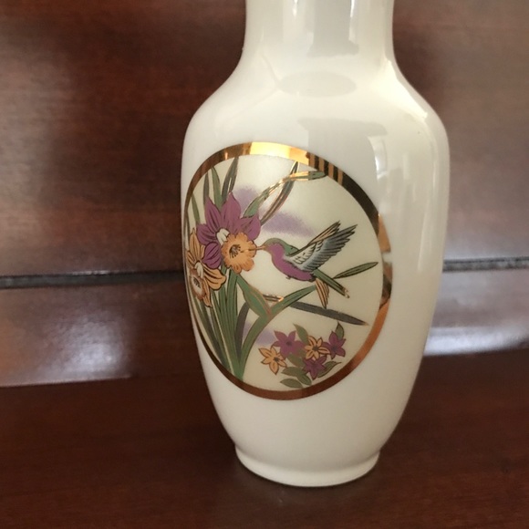 Mini Rose Vase and Ginger Jar Set ~ Japanese Fine China - Picture 11 of 11